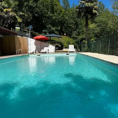 Gite 6 Personnes Avec Piscine Agnac
